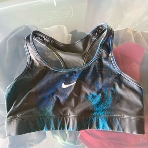 Nike pro sports bra